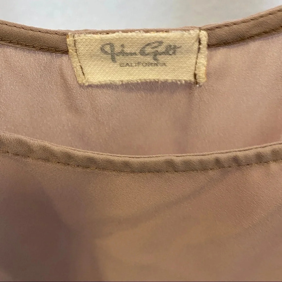 Brandy Melville Laser Cut Tank - Picture 3 of 5